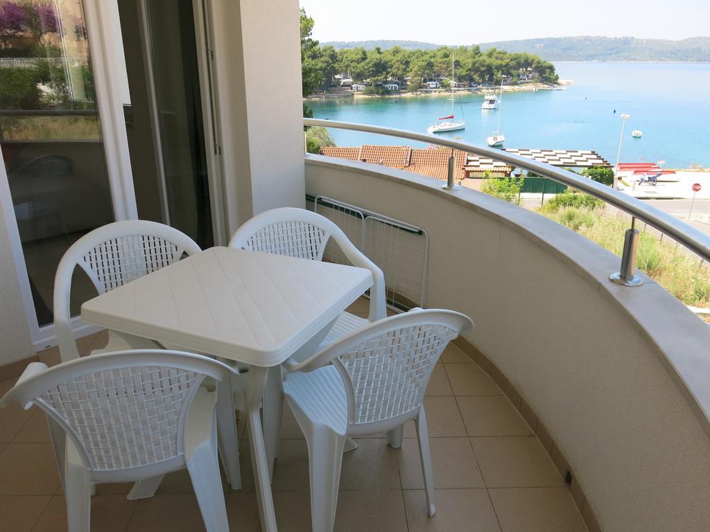 Sunrise Apartment Trogir Kamer foto